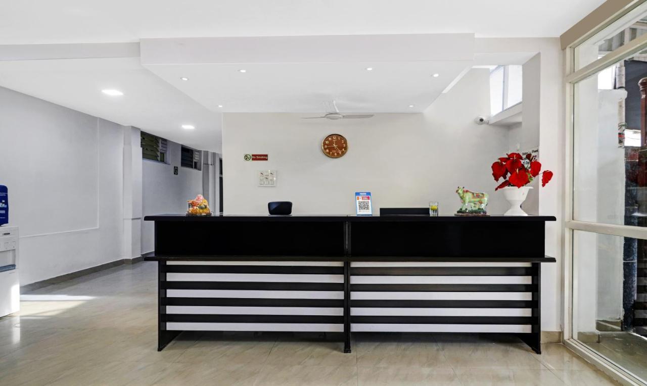 Itsy By Treebo - Lg Grand Inn Hyderabad Exterior foto